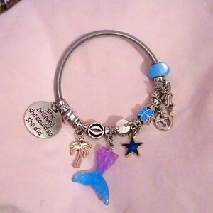 Bangle bracelets like Pandora